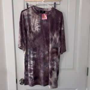 Dressed in Lala Lex Ribbed Top and pants set.  Purple tie dye medium